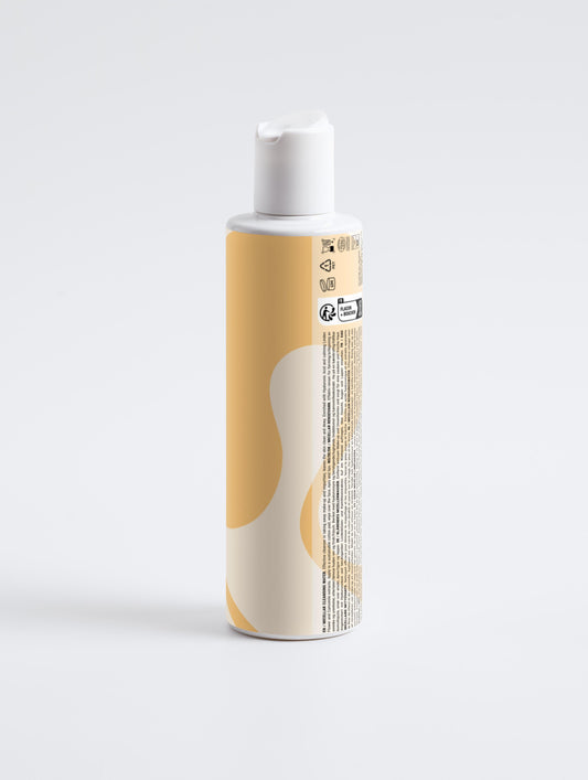 Eau micellaire nettoyante
